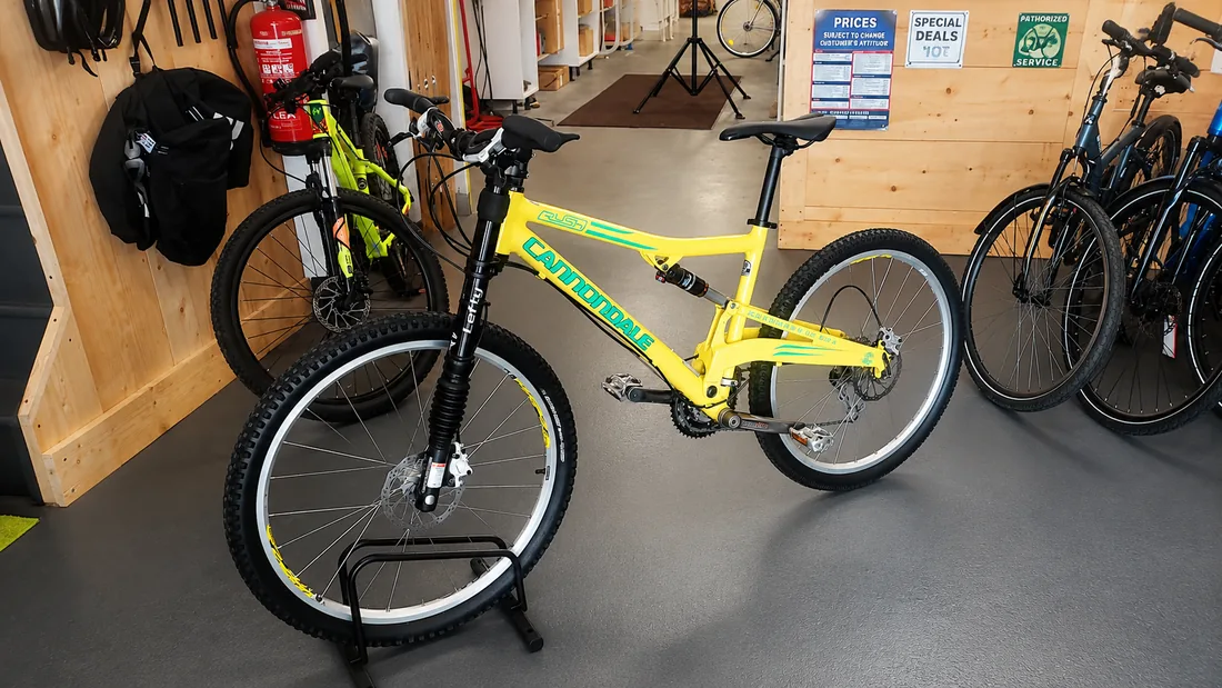 Vélo transformé ou réparé par DSF Services (4)